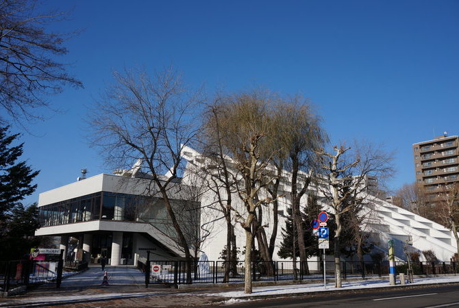 北海道立近代美術館