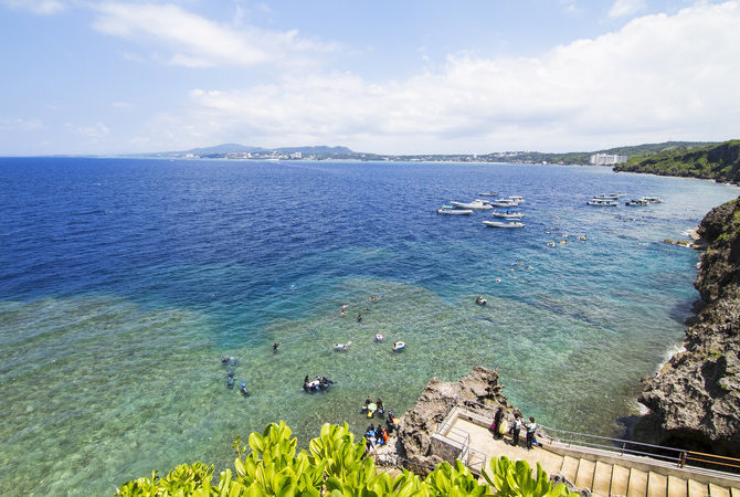 青之洞窟及周邊