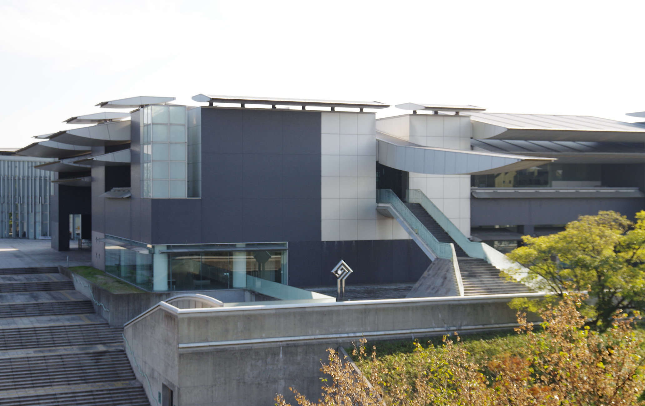 和歌山縣立近代美術館