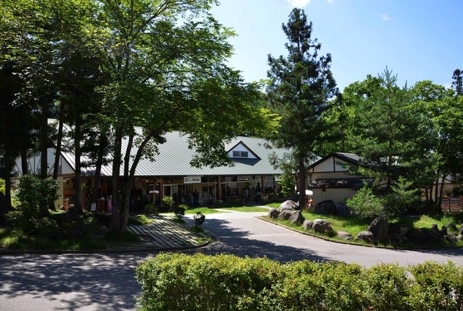 八岳度假村奧特萊斯購物中心