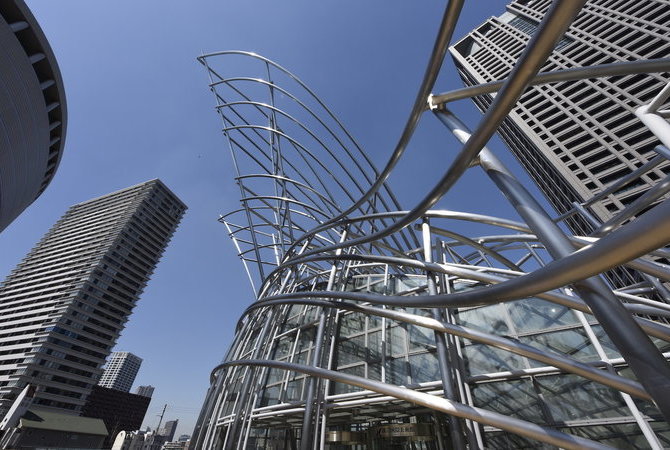 國立國際美術館