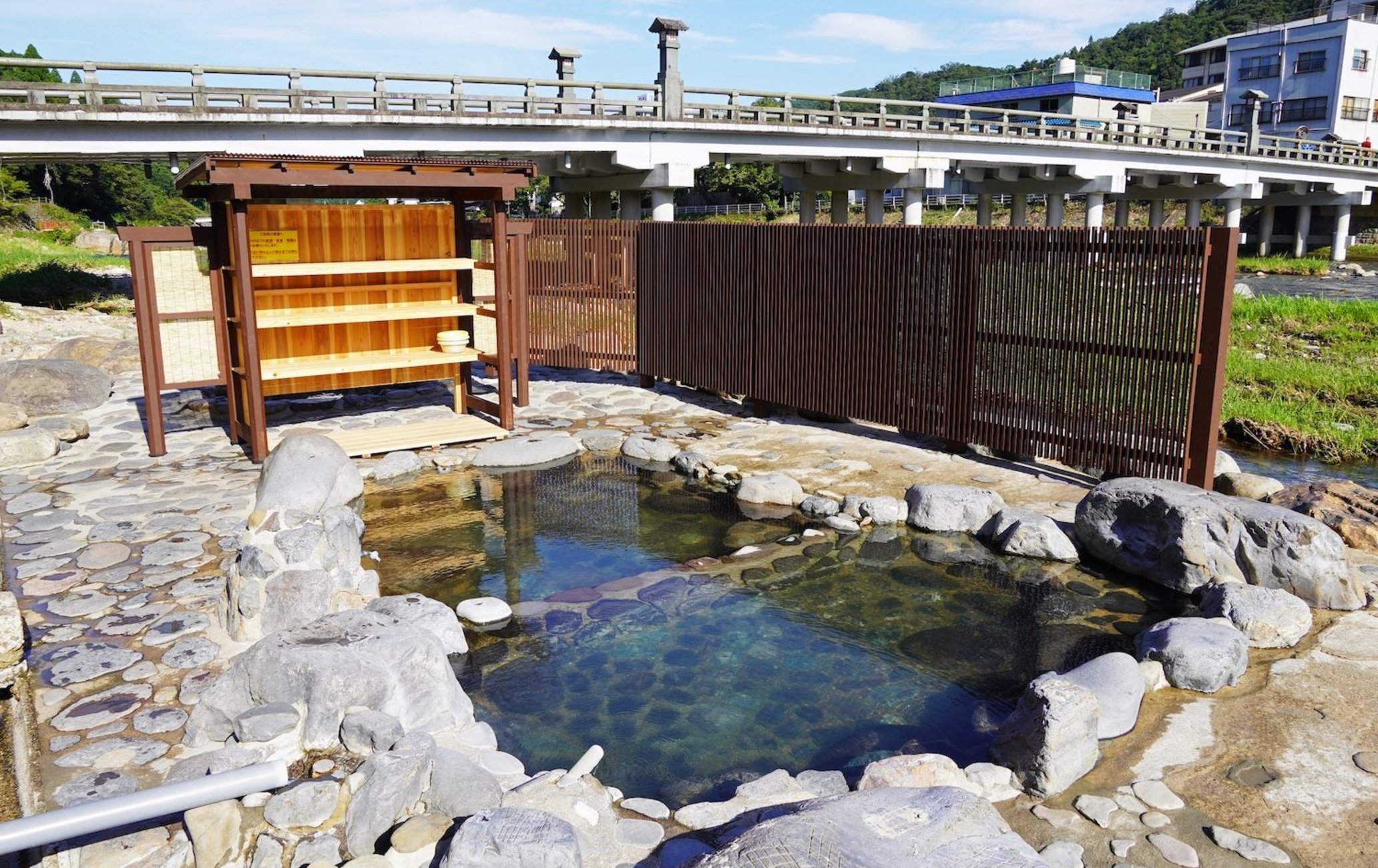 三朝溫泉