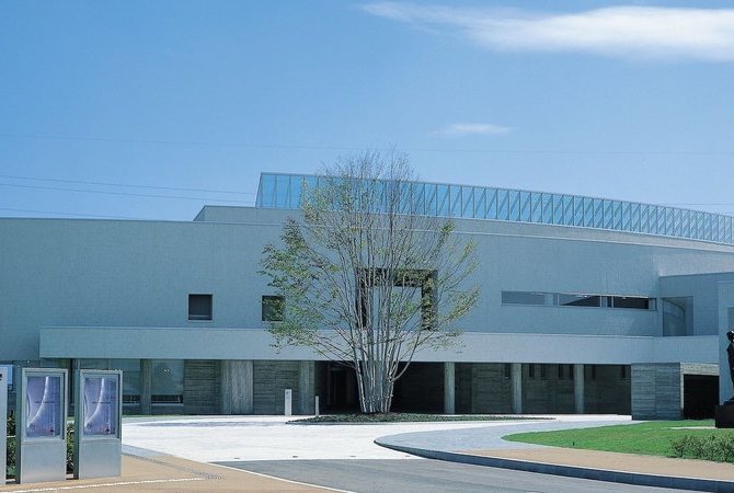 巖手縣立美術館