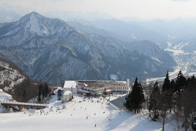 越后湯澤滑雪場