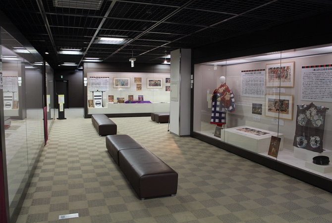 傳統藝能情報館