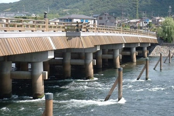 宇治橋