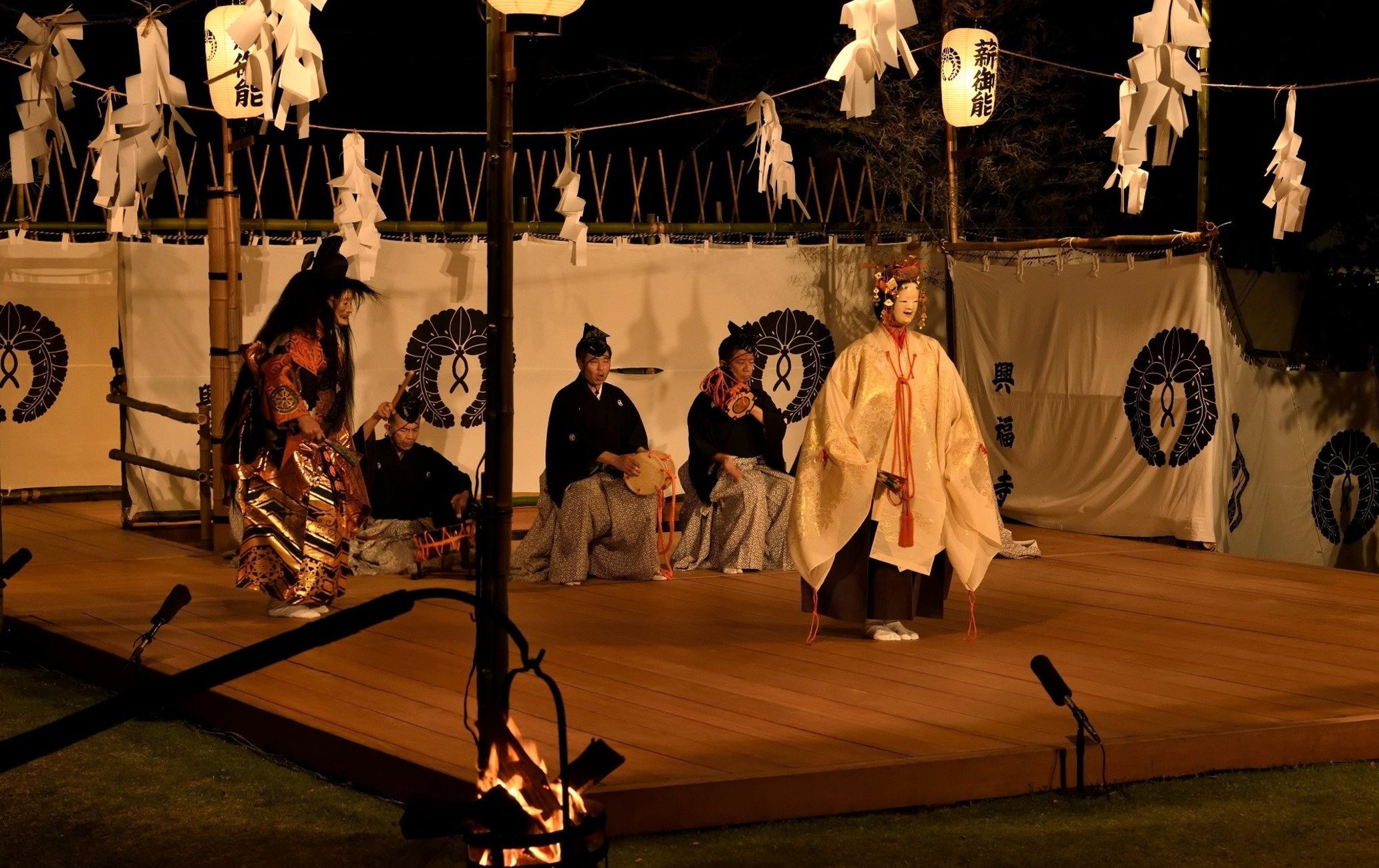 薪能（興福寺）