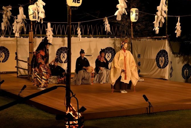 薪能（興福寺）