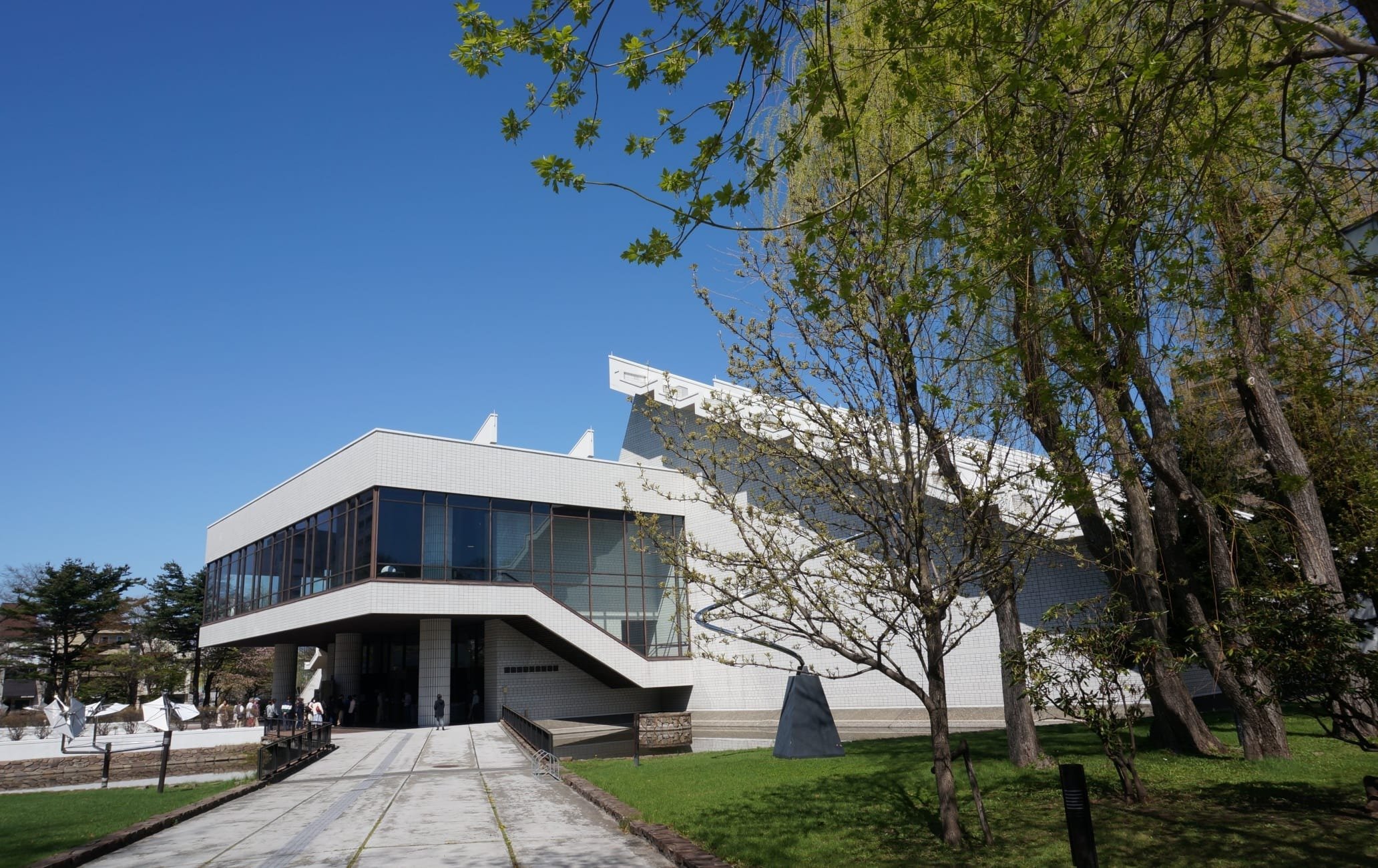 北海道立近代美術館